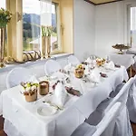 Hirschen Hotel