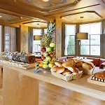 Hotel Hirschen 4*