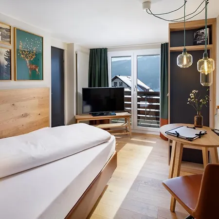 Hirschen Otel