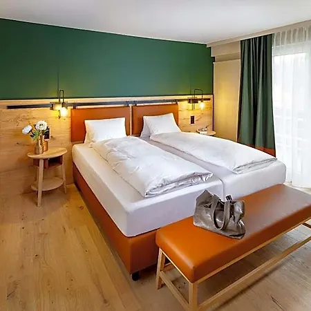 Hirschen Szálloda