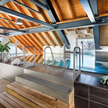 Hotel Hirschen 4*