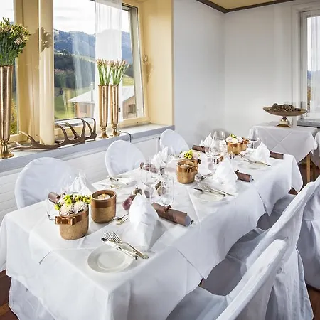 Hirschen Hotel