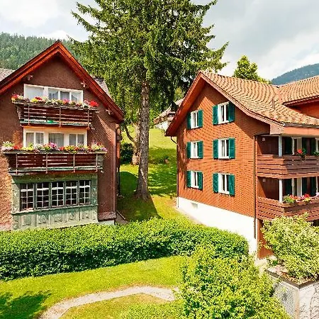 Hirschen Szálloda Wildhaus